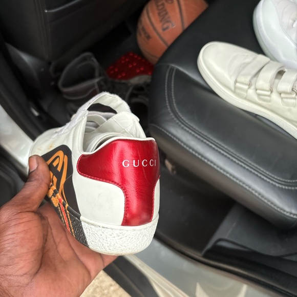 Gucci shoes - Picture 1 of 3